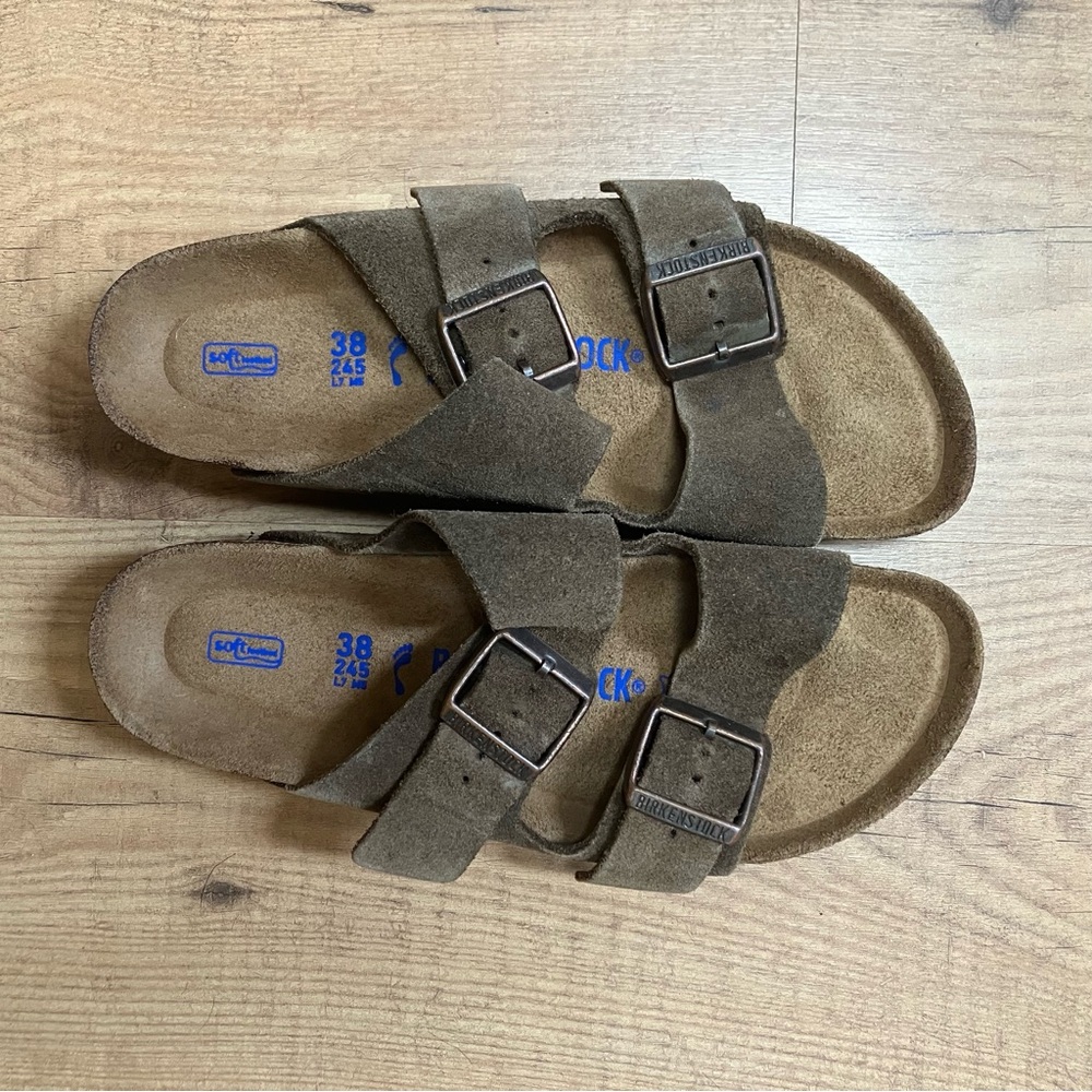Birkenstock Arizona Suede Brown Sandals - Like New!